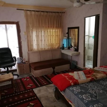 Guest House Hazem Al Azraq ash Shamali Екстер'єр фото