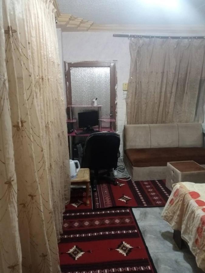 Guest House Hazem Al Azraq ash Shamali Екстер'єр фото